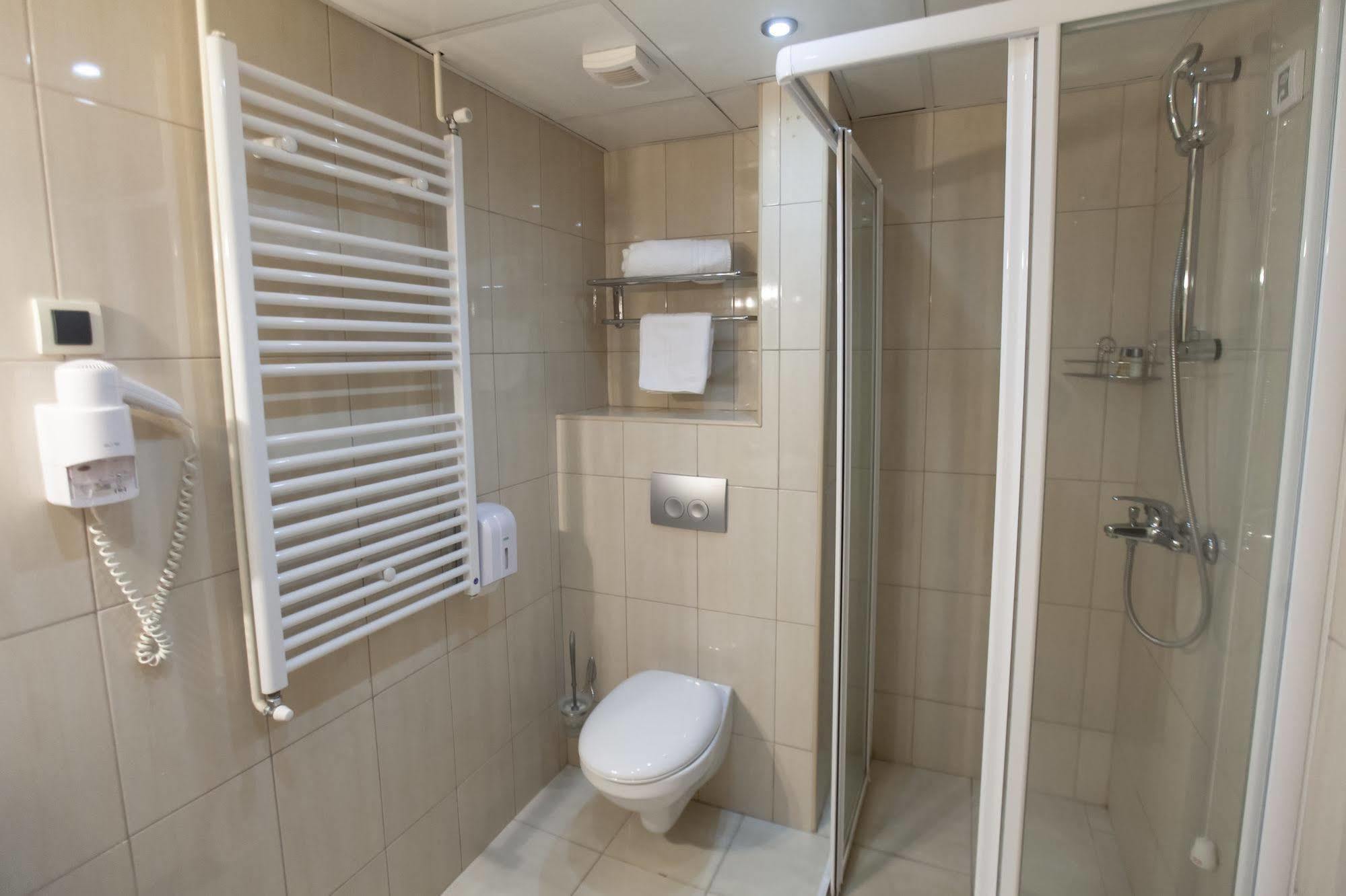 Hotel Srbija Vrsac Ngoại thất bức ảnh