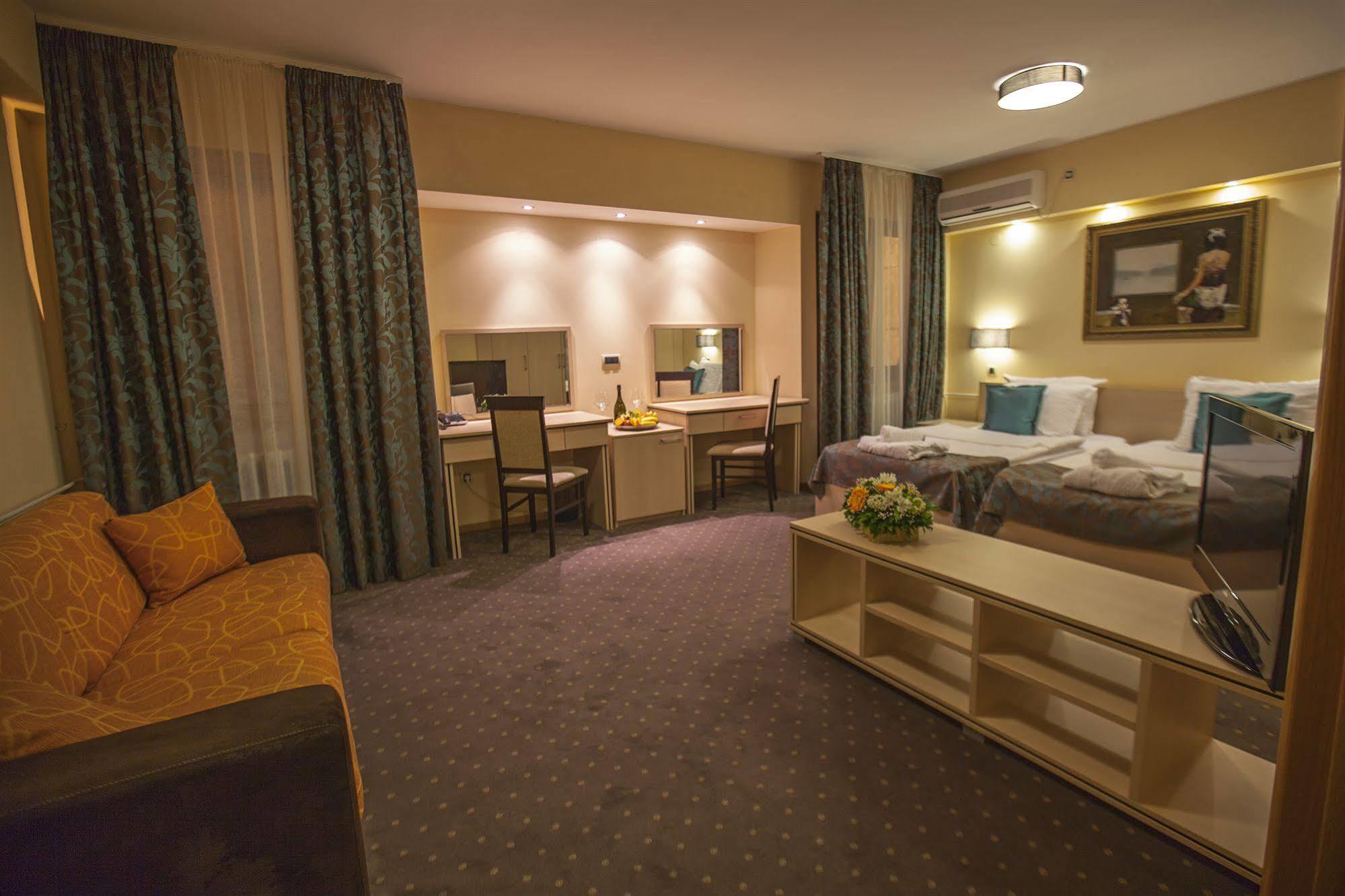 Hotel Srbija Vrsac Ngoại thất bức ảnh