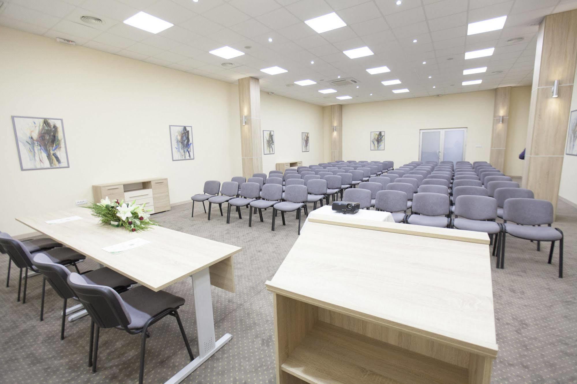 Hotel Srbija Vrsac Ngoại thất bức ảnh